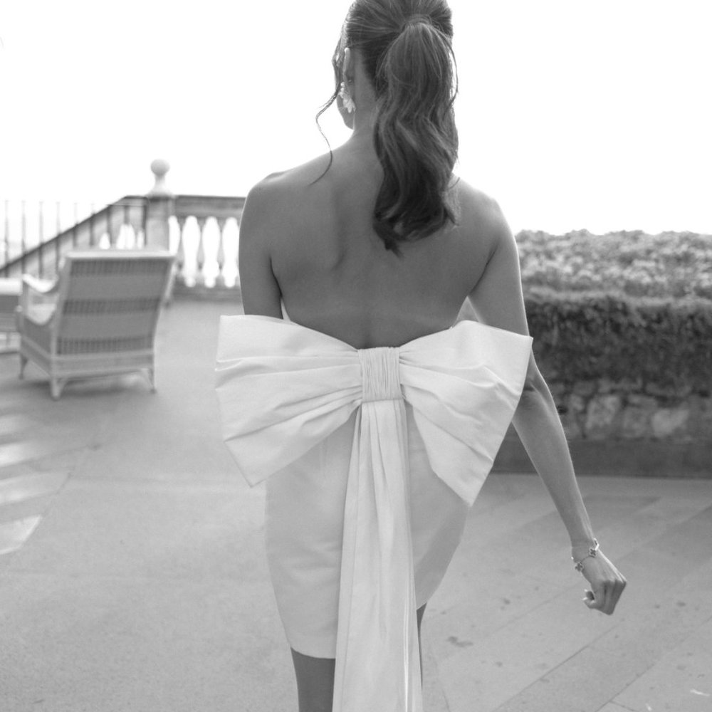 Alexia Maria Dress in White Size XS